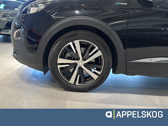 Peugeot 3008 11 of 12