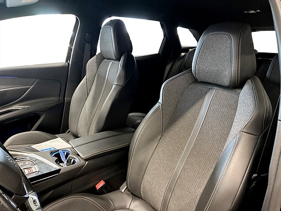 Peugeot 3008 7 of 17