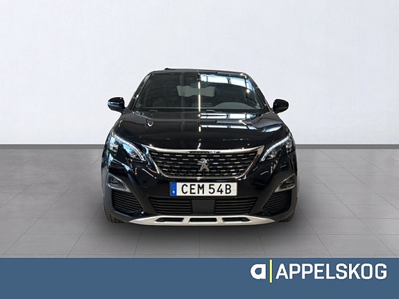 Peugeot 3008 2 of 5