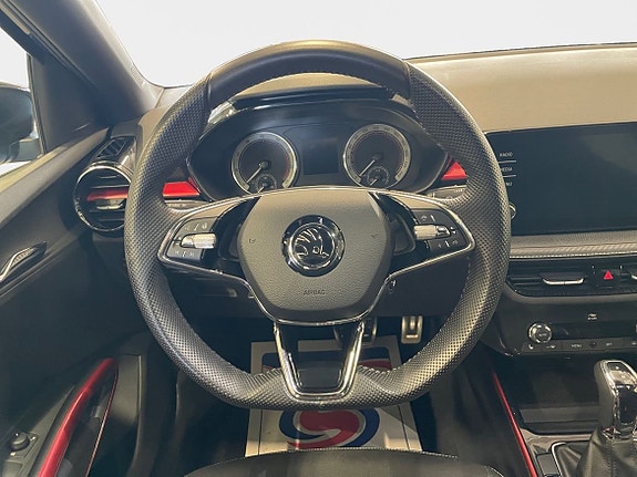 Skoda Fabia 12 of 15