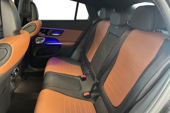 Mercedes-Benz GLC300 e 10 of 24
