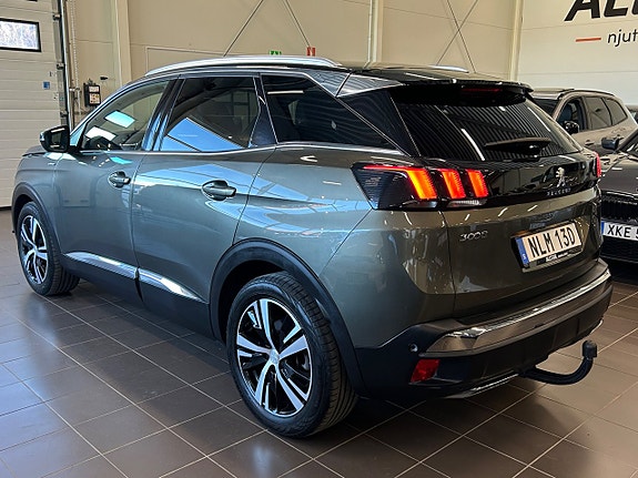 Peugeot 3008 4 of 5