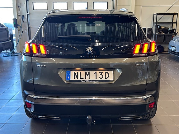 Peugeot 3008 5 of 5