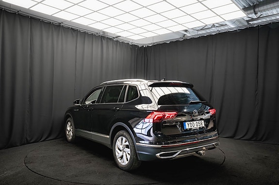 Volkswagen Tiguan Allspace 9 of 25