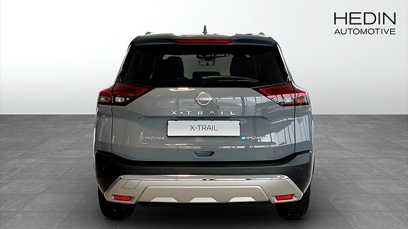 Nissan X-Trail 7 of 9
