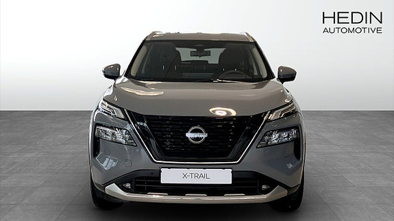 Nissan X-Trail 8 of 9