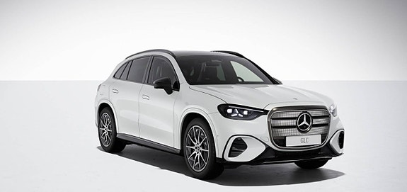 Mercedes-Benz GLC400 3 of 5