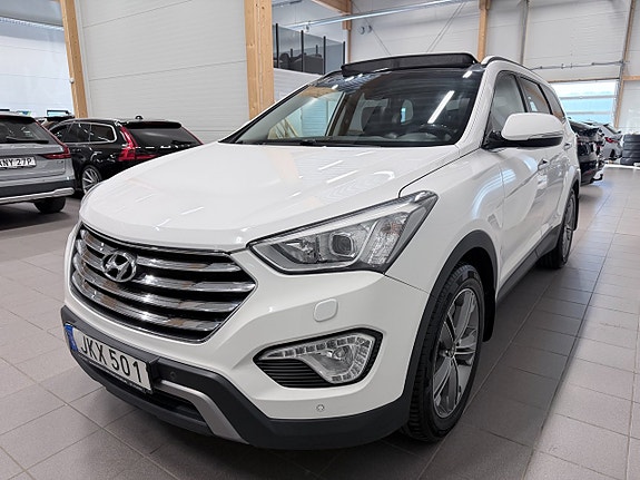 Hyundai Grand Santa Fe 3 of 19