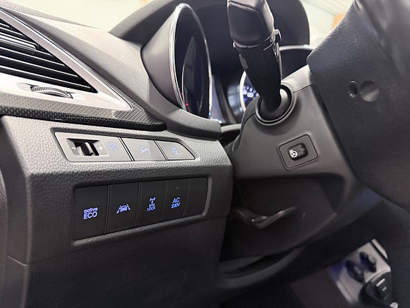 Hyundai Grand Santa Fe 12 of 19
