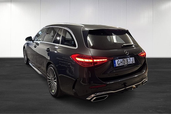 Mercedes-Benz C220 d 3 of 5