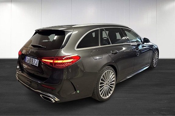 Mercedes-Benz C220 d 4 of 5