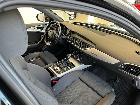 Audi A6 10 of 10