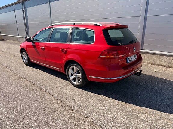 Volkswagen Passat 4 of 5
