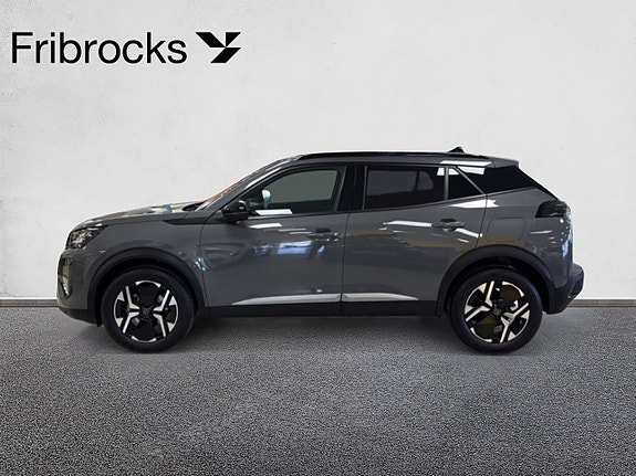 Peugeot 2008 2 of 5