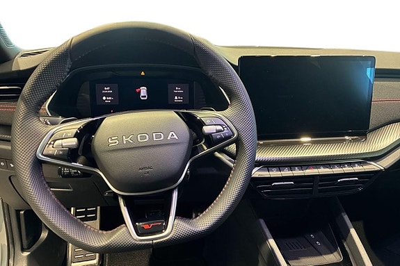 Skoda Octavia 9 of 17