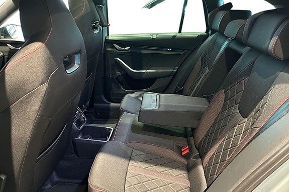 Skoda Octavia 13 of 17