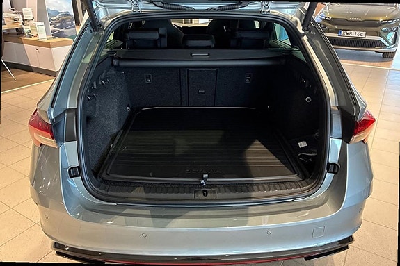 Skoda Octavia 14 of 17