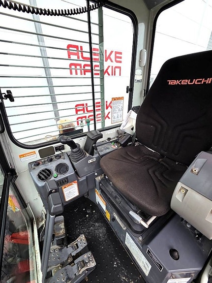 Takeuchi TB 153 FR 6 of 6