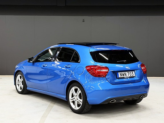 Mercedes-Benz A180 2 of 5