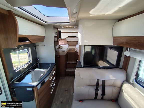 Hymer B-MC T 580 Litium Hydr.stödben 8 of 17