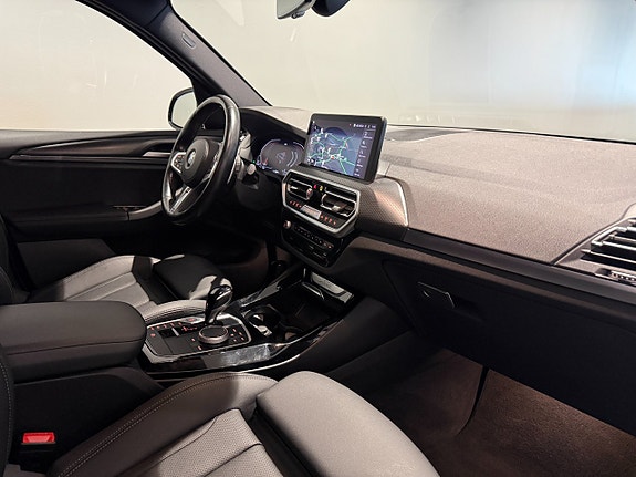 BMW X3 9 of 18
