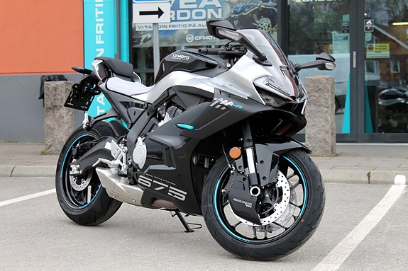 CFMOTO 675 SR-R | 3 CYL | BRUTAL SKÖNHET