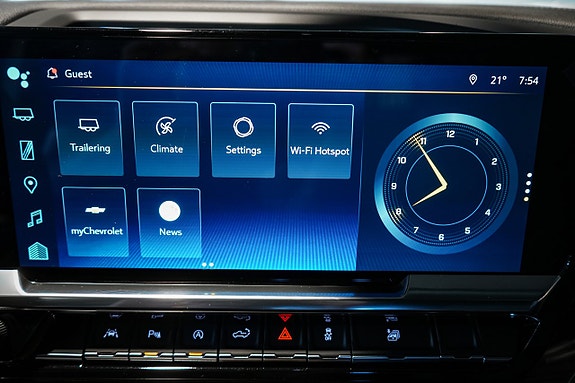 Chevrolet Silverado EV 22 of 26