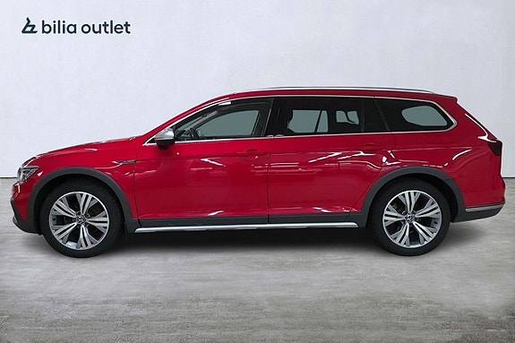 Volkswagen Passat Alltrack 9 of 20
