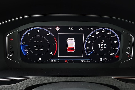 Volkswagen Passat Alltrack 13 of 20