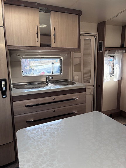 Hobby 560 KMFE DE LUXE 6 of 10
