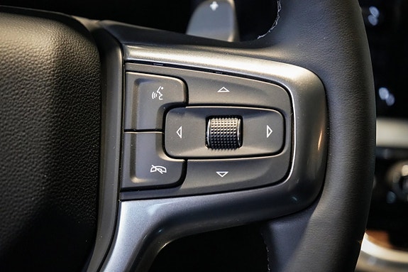 Chevrolet Silverado EV 22 of 30