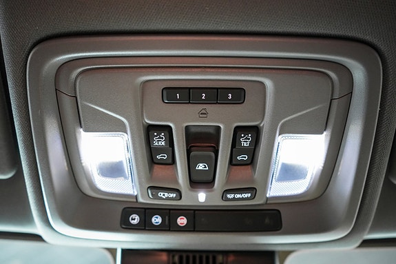 Chevrolet Silverado EV 19 of 30