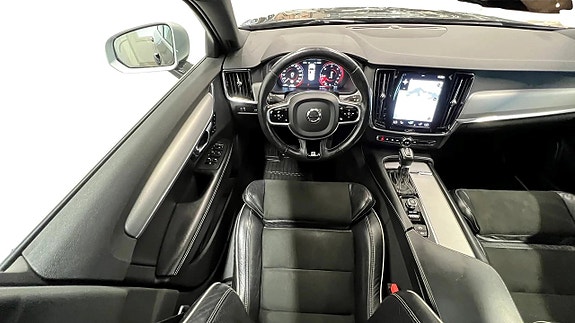 Volvo S90 7 of 25