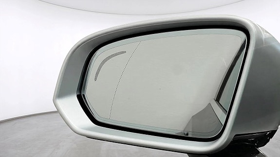 Volvo S90 25 of 25