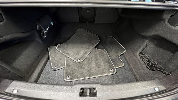 Volvo S90 14 of 25