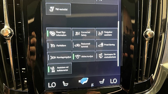 Volvo S90 22 of 25