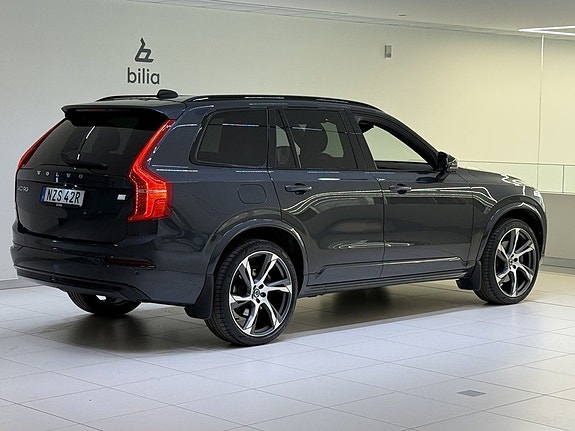 Volvo XC90 4 of 5