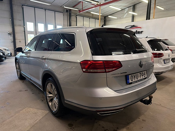 Volkswagen Passat Alltrack 5 of 5