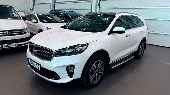 Kia Sorento 3 of 5