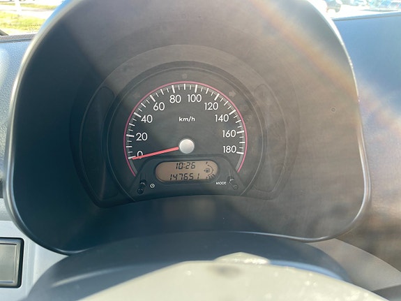 Suzuki Alto 17 of 19