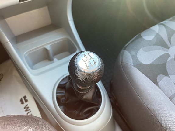 Suzuki Alto 19 of 19
