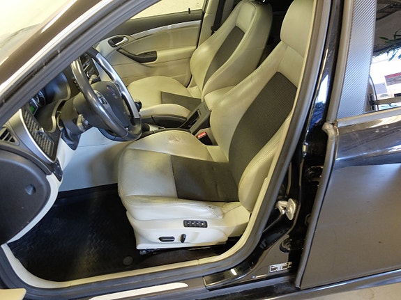 Saab 9-3 6 of 10