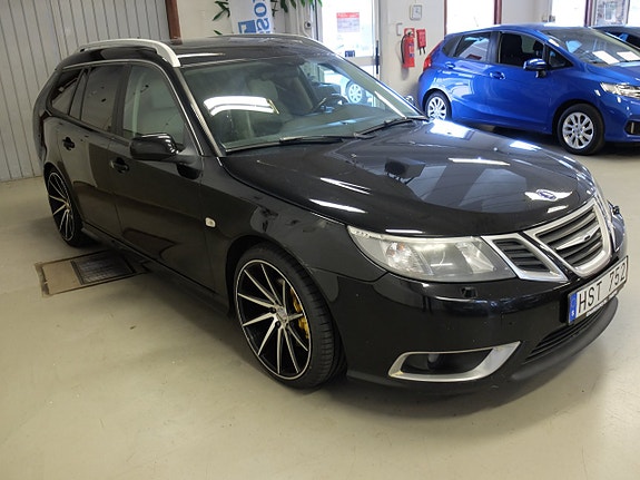 Saab 9-3 3 of 5