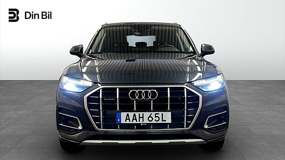 Audi Q5 4 of 5
