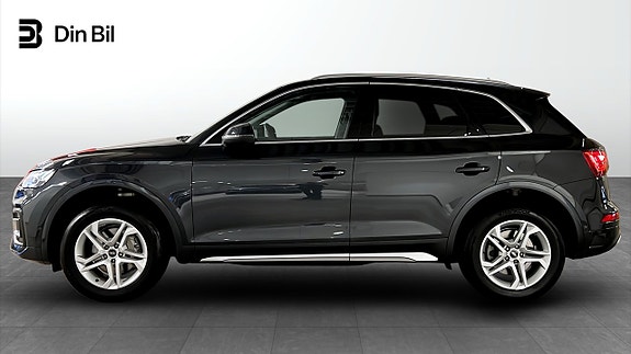 Audi Q5 2 of 5