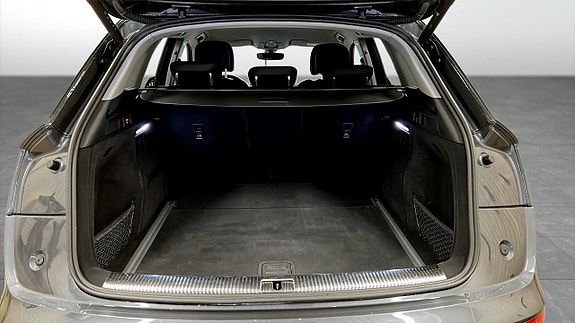 Audi Q5 12 of 24