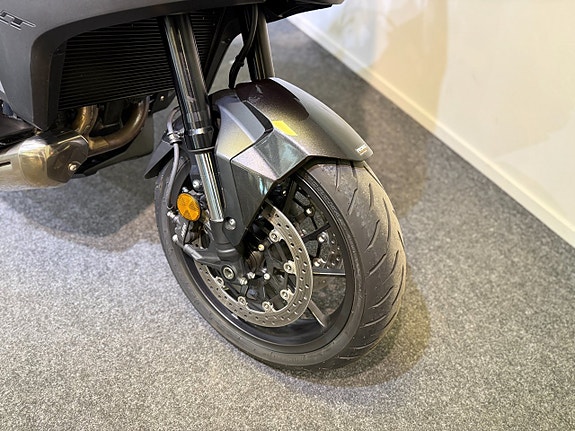 Honda NT 1100 /Summer-Sale 5 of 9