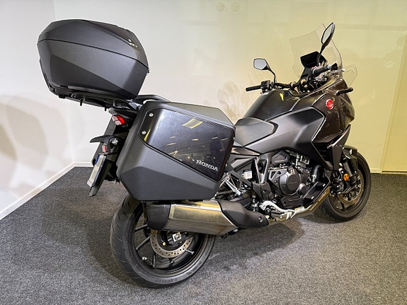 Honda NT 1100 /Summer-Sale 2 of 9