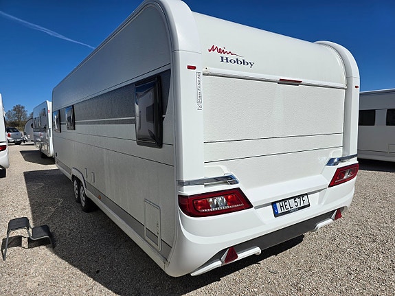 Hobby 720 WQC Prestige *Queensbed *Alde *Ugn *1 ägare 4 of 23