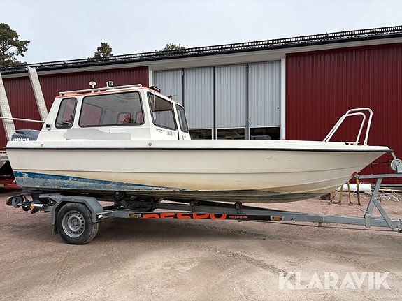 Arbetsbåt Bella 580